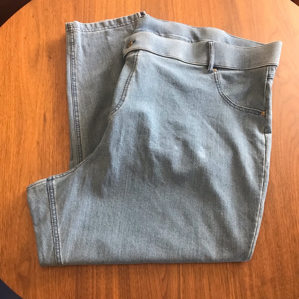 HUE Denim Leggings